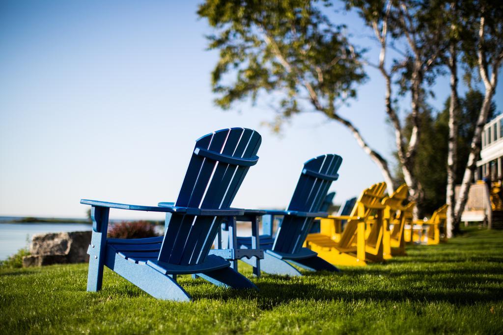 Beachfront Inn Baileys Harbor Exterior photo